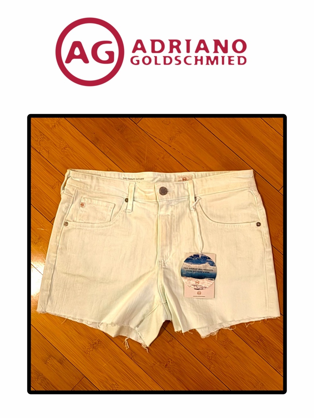 NWT - AG Adriano Goldschmied The Hailey Cut-Off denim shorts Size 29